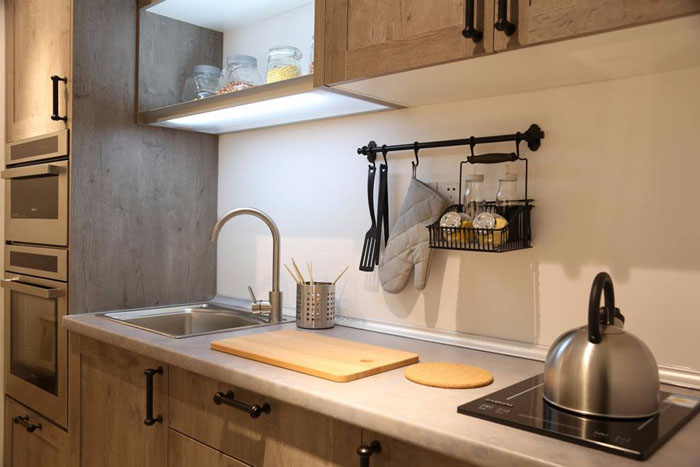 石英石台面变色变脏应如何清理呢?