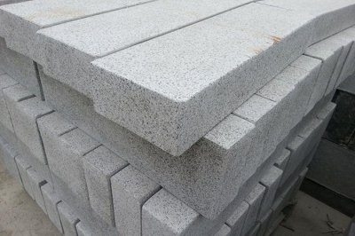 How to polish the granite road rock abnormal shape?