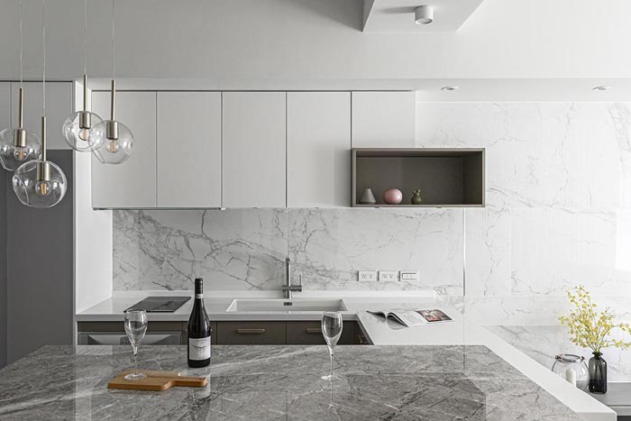 大理石拼花跟瓷砖拼花有何差异呢?