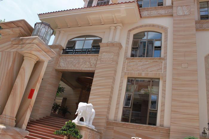 砂岩石材如何运用在建筑装修