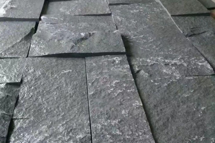 ֥��ڻ����ҳ�Ʒʯ�ĳ����ߴ�������Щ?